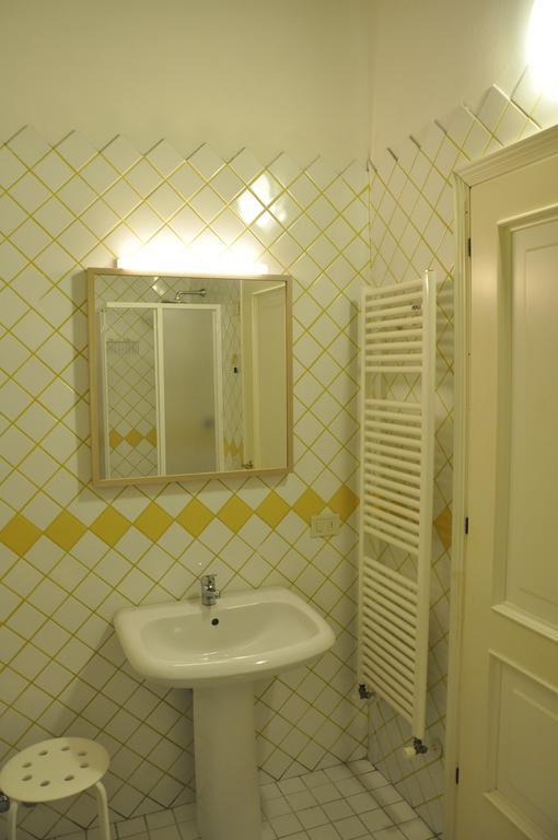 شيفيتافيكْيا La Darsena B&B الغرفة الصورة